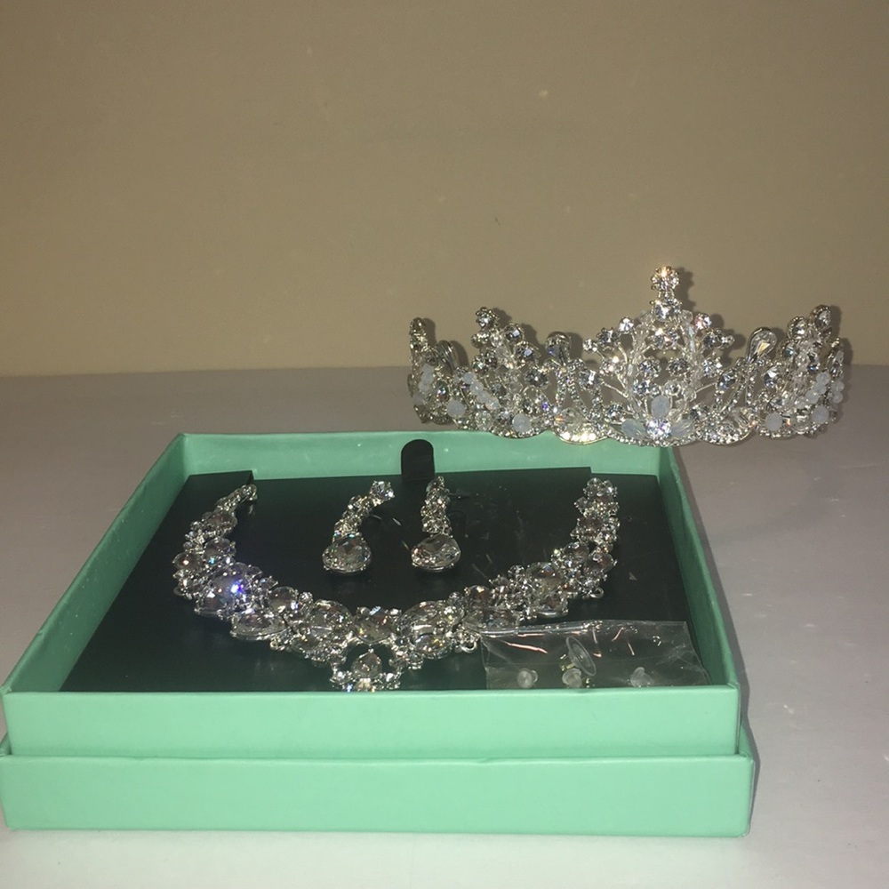 Youfir Earrings & Necklace Set Plus Crown/Tiara